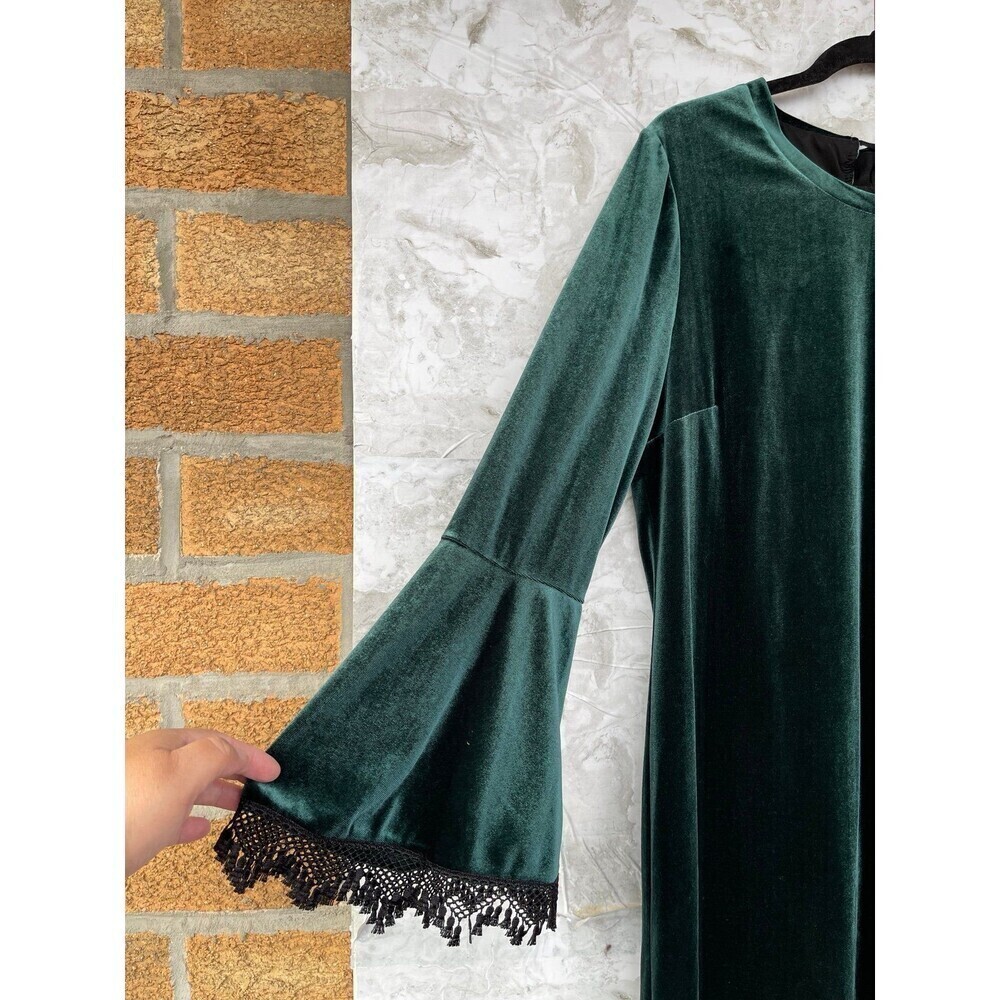 Kobi Halperin Hallie Bell Sleeve Velvet Shift Dress, green emerald size large - Picture 5 of 9